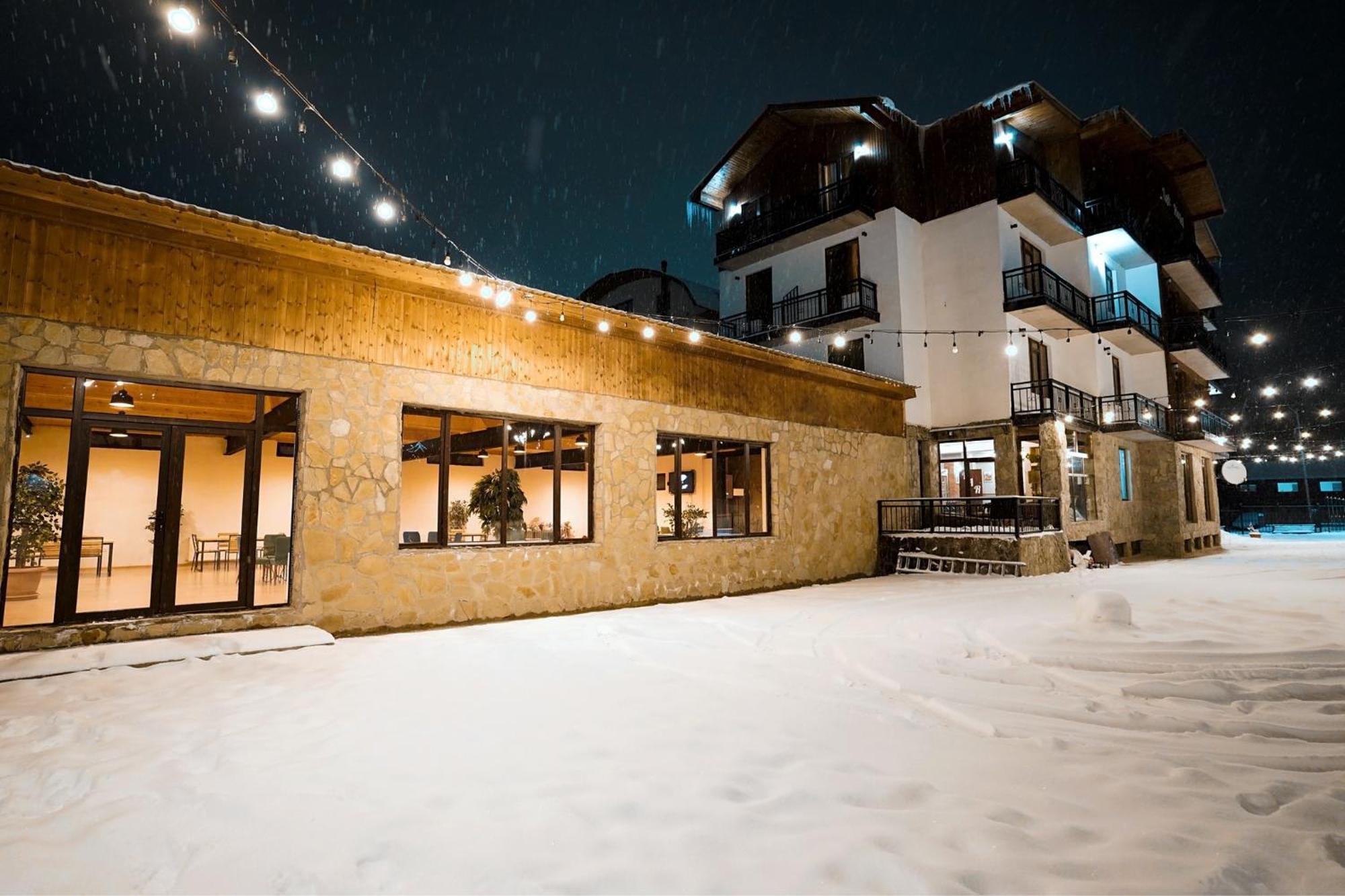 Loft Hotel Bakuriani Kültér fotó